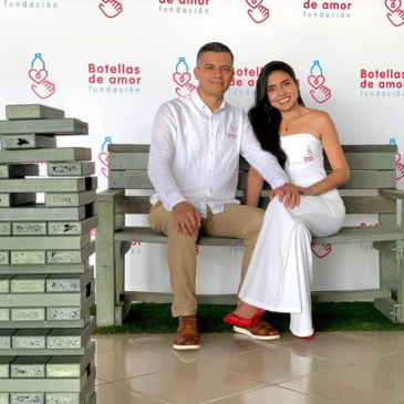 Botellas de Amor: la estrategia social y ambiental que transforma toneladas de plástico en techos dignos para Colombia